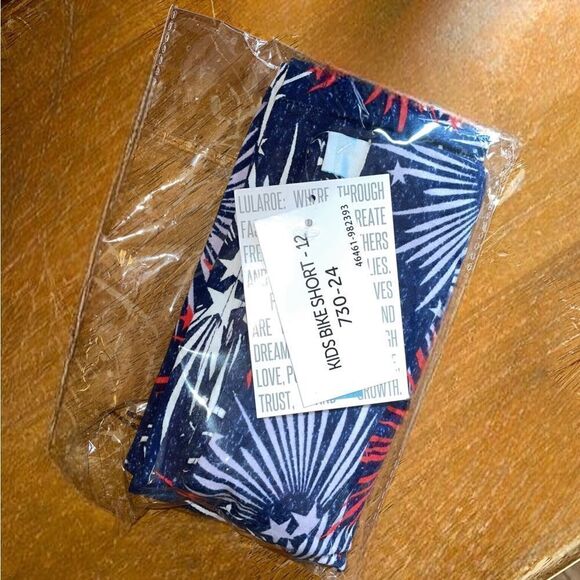 LuLaRoe Kids Size 12 Biker Shorts • Americana Collection •Navy Blue w/ Fireworks - Picture 11 of 11
